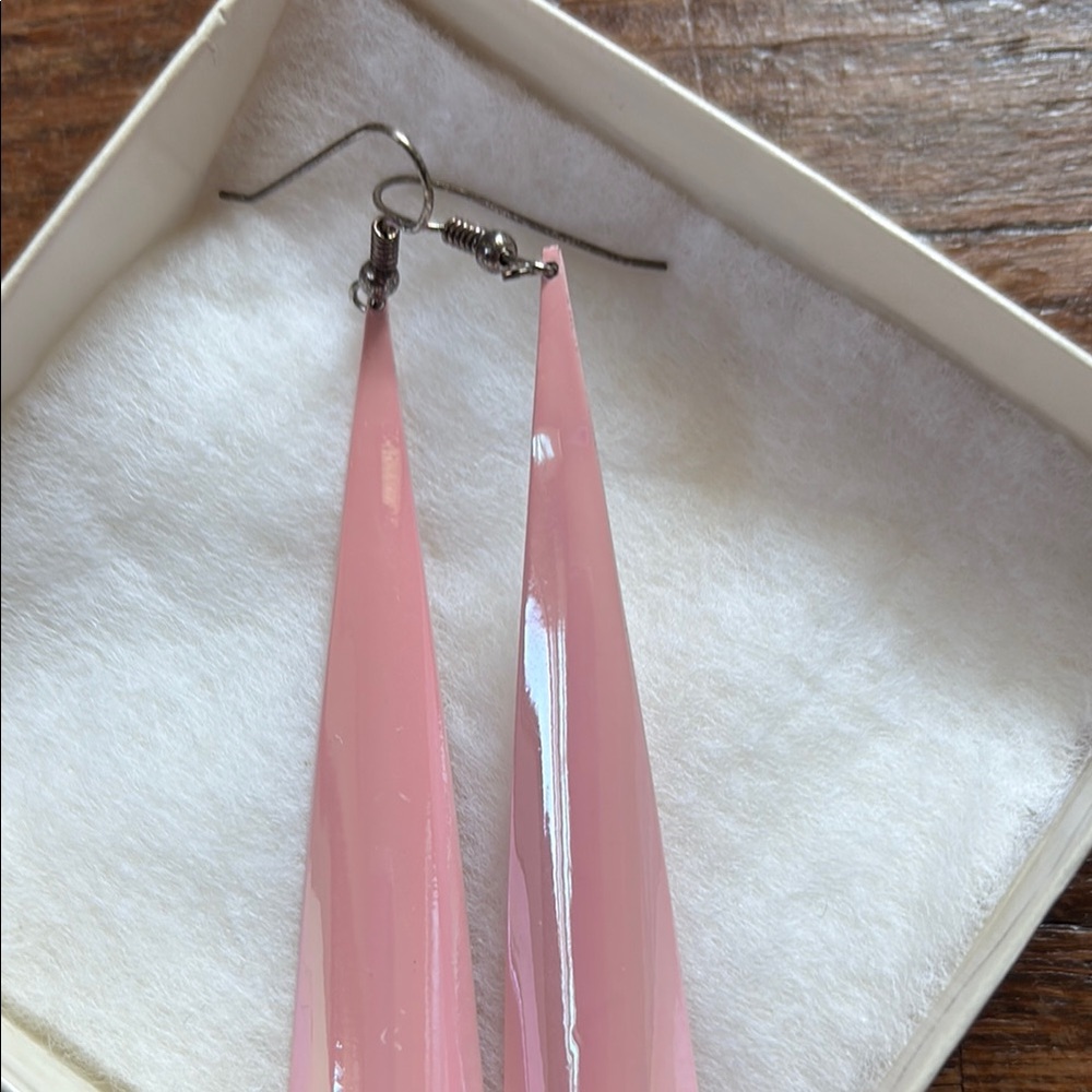 Elegant Pink Dangle Earrings - Picture 4 of 4